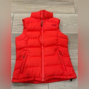 The North Face 700 Puffer Vest Size XS